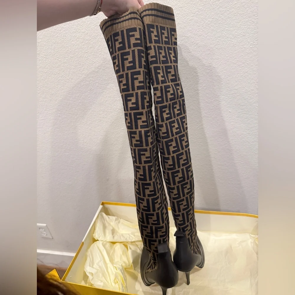 Fendi Rockoko Over the Knee Boots w FF Pattern leather sole ebano tabacco nero